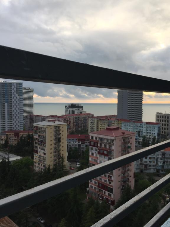 באטומי Stars Apartment מראה חיצוני תמונה