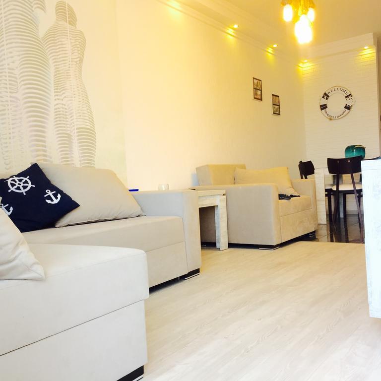 באטומי Stars Apartment מראה חיצוני תמונה