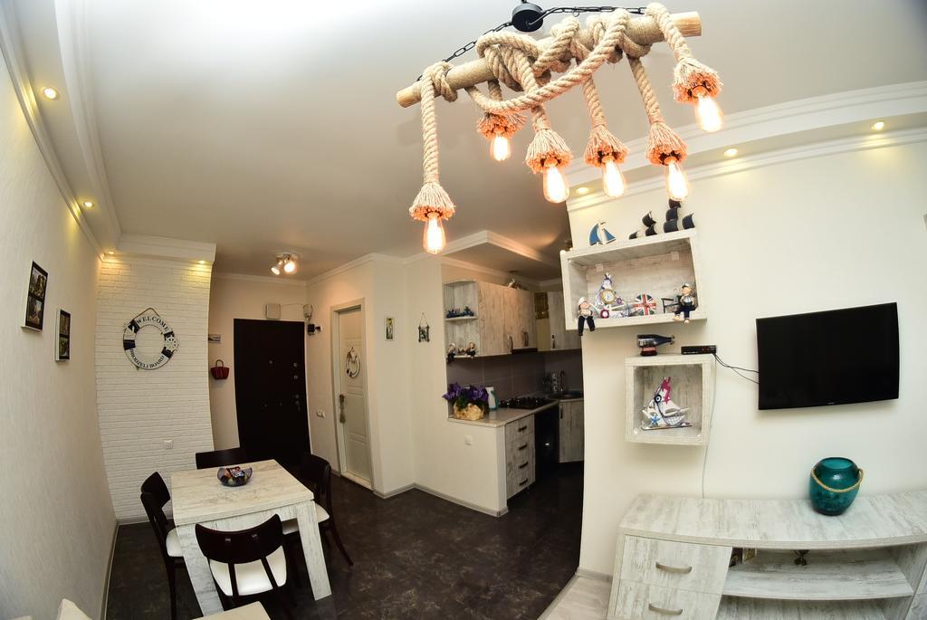 באטומי Stars Apartment מראה חיצוני תמונה