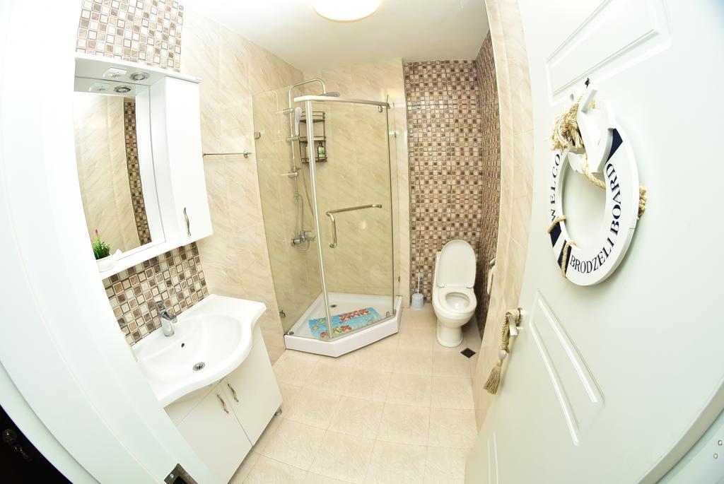 באטומי Stars Apartment מראה חיצוני תמונה