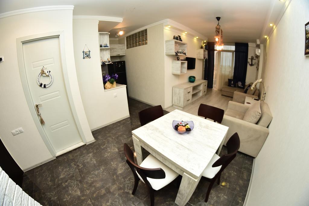 באטומי Stars Apartment מראה חיצוני תמונה