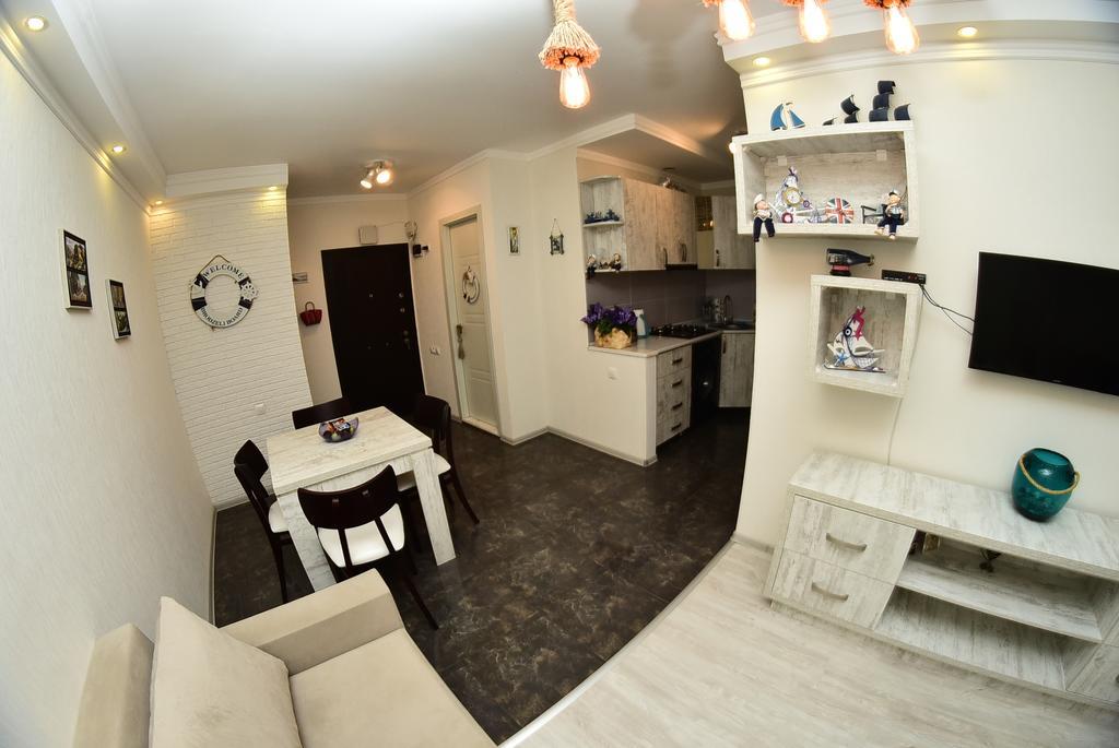 באטומי Stars Apartment מראה חיצוני תמונה