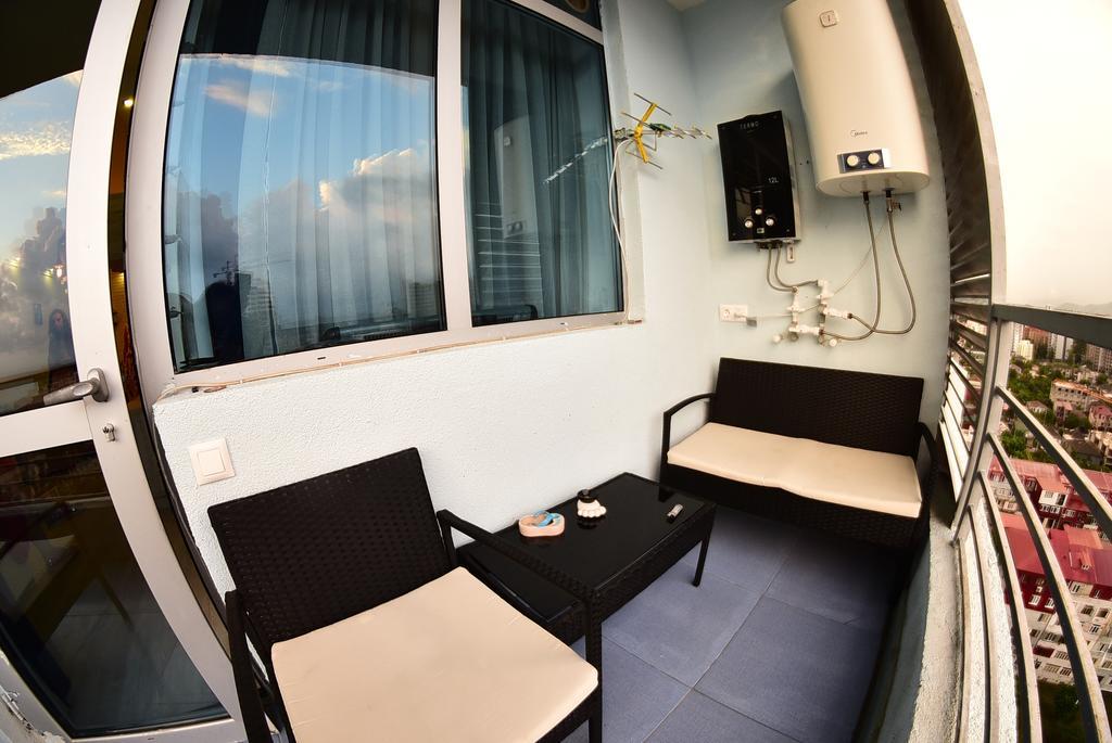 באטומי Stars Apartment מראה חיצוני תמונה