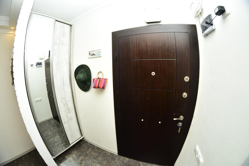 באטומי Stars Apartment מראה חיצוני תמונה